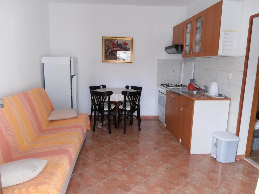 Apartment Perovic Baška Voda Εξωτερικό φωτογραφία