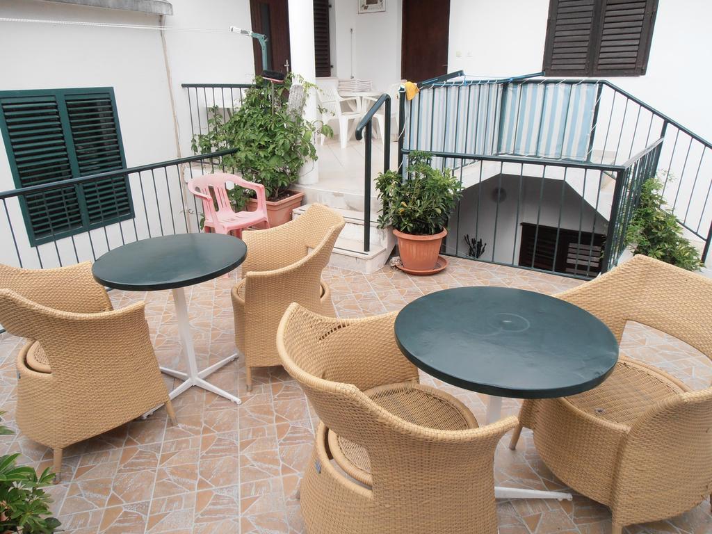 Apartment Perovic Baška Voda Εξωτερικό φωτογραφία
