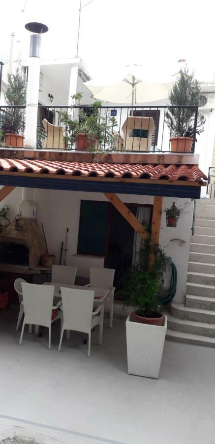 Apartment Perovic Baška Voda Εξωτερικό φωτογραφία